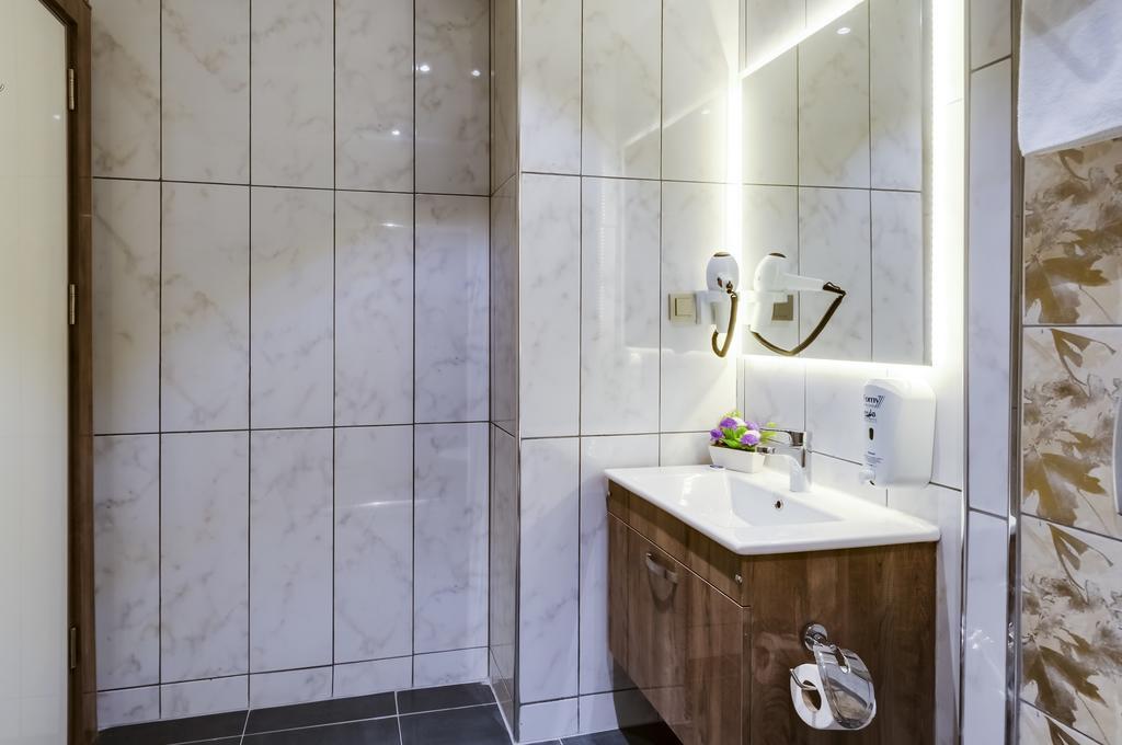 Park Yalcin Hotel Mersin  Rum bild